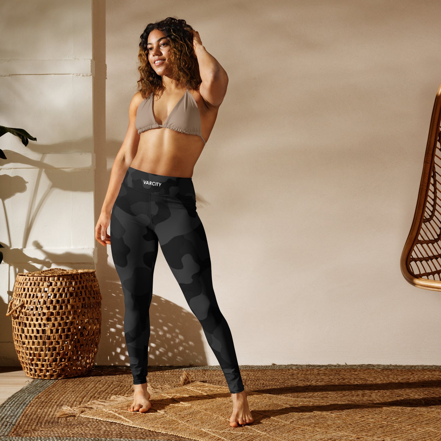 Women's Varcity Brand High-Waisted 7/8 Yoga Stealth Leggings