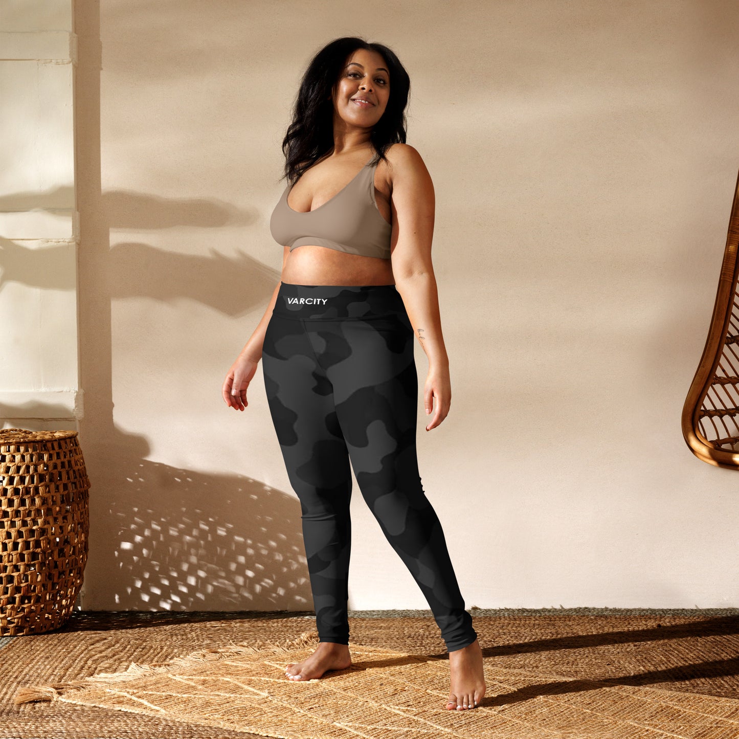 Women's Varcity Brand High-Waisted 7/8 Yoga Stealth Leggings